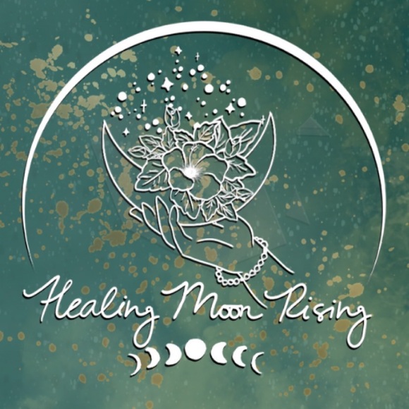 🧜🏼‍♀️ Meet your Posher, Vanessa 💃🏻 - Picture 3 of 14